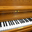 2000 Yamaha P22 studio piano - Upright - Studio Pianos